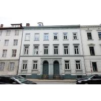 17671_4129 Klassizistische Hausfassade - Wohnhaus in der Klopstockstrasse. | 